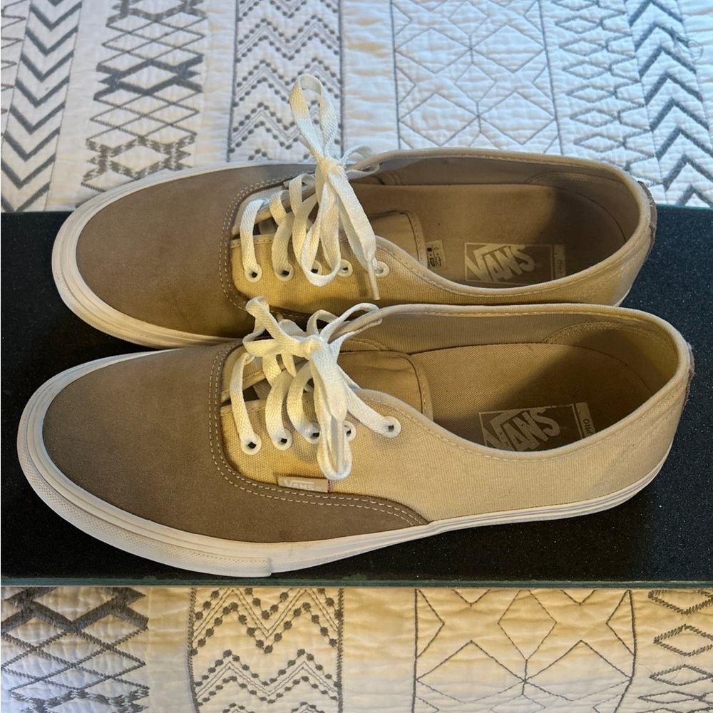 Vans Men's Tan Canvas Sneakers